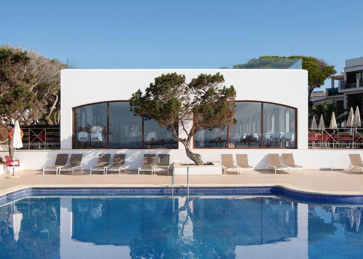 Alua Suites Las Rocas Cala D´Or エクステリア 写真