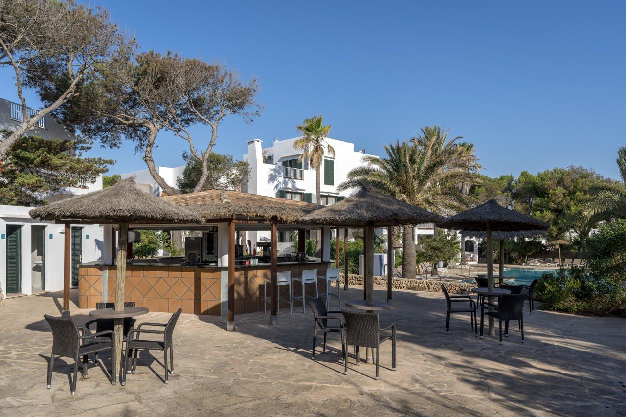 Alua Suites Las Rocas Cala D´Or エクステリア 写真
