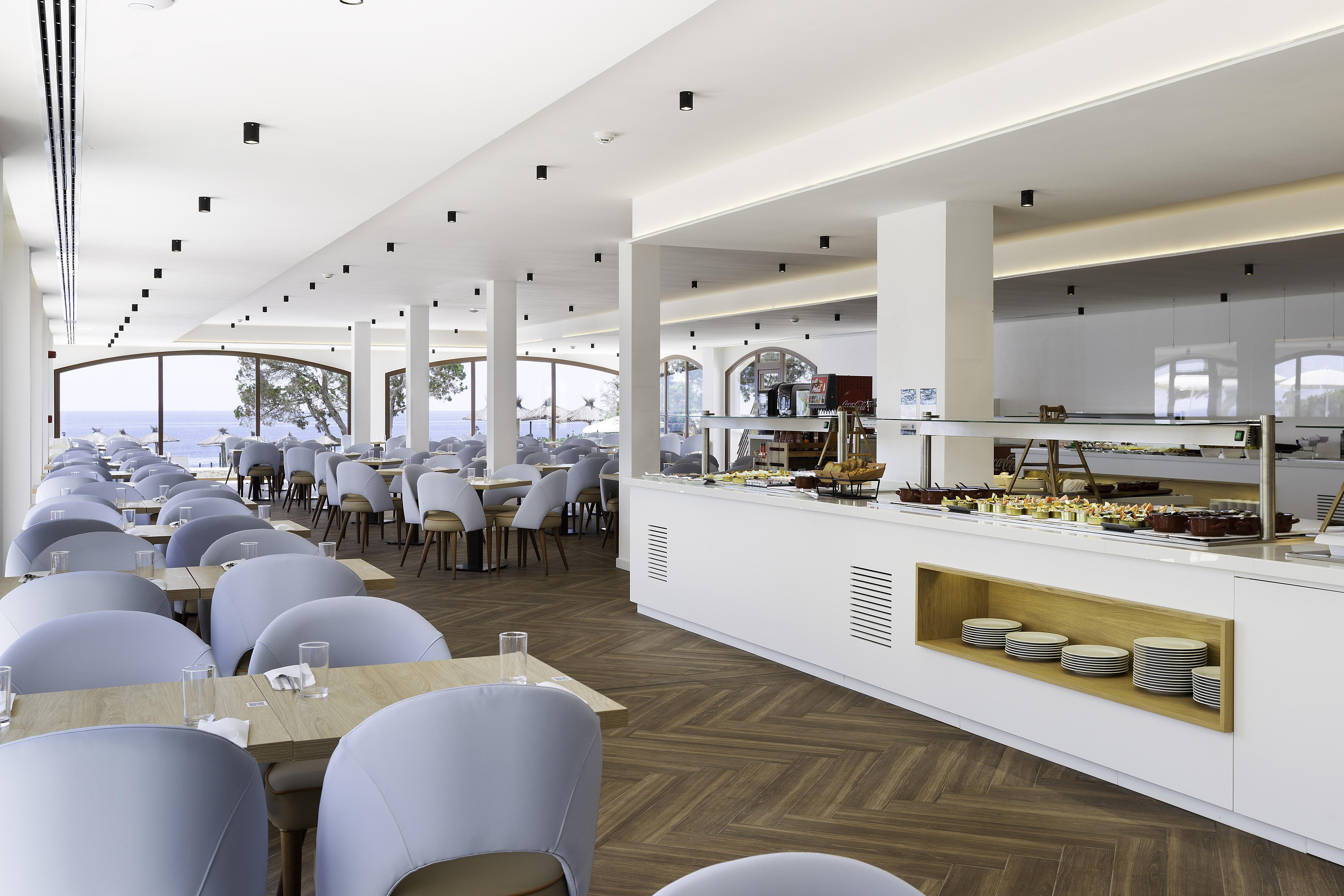 Alua Suites Las Rocas Cala D´Or エクステリア 写真