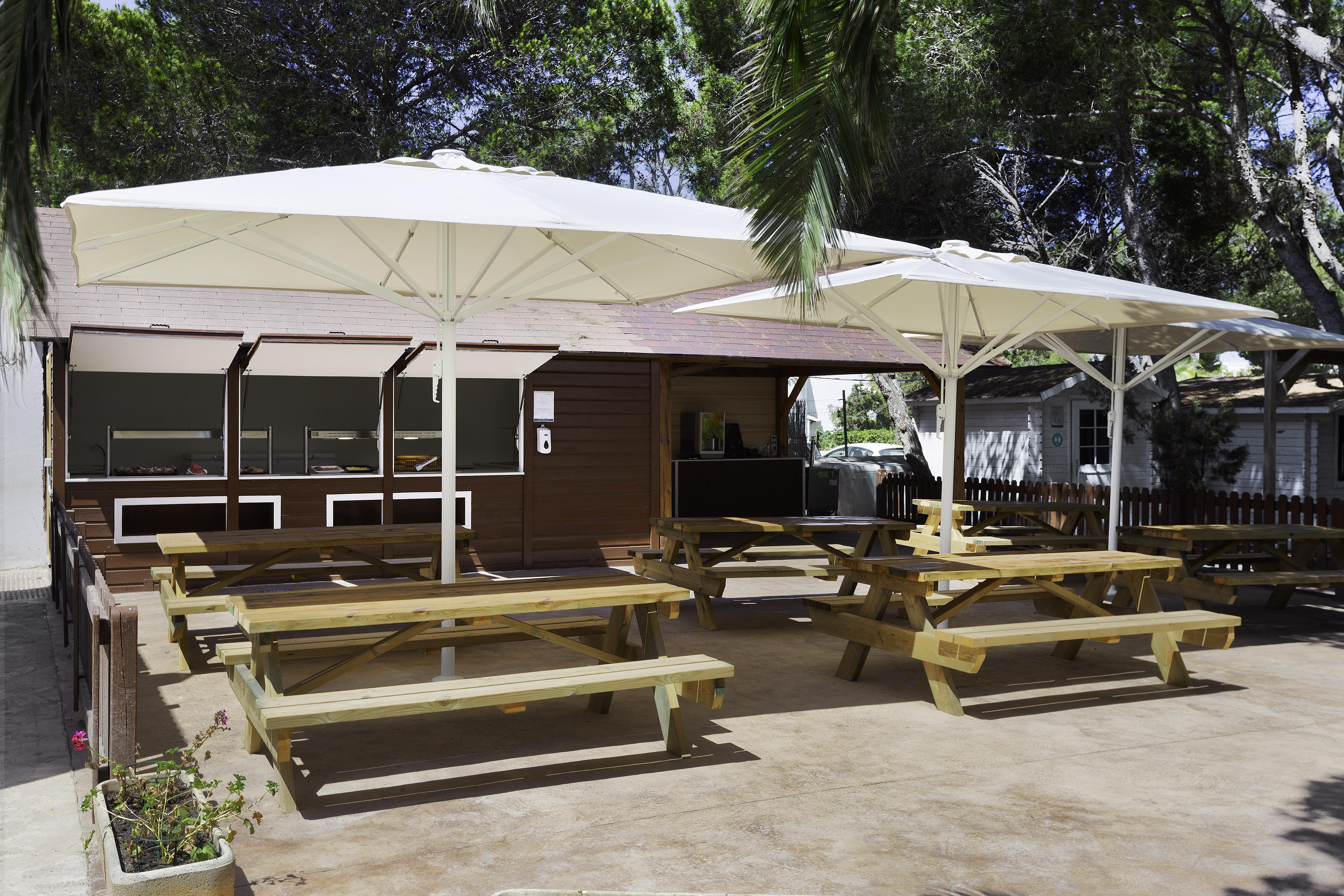 Alua Suites Las Rocas Cala D´Or エクステリア 写真