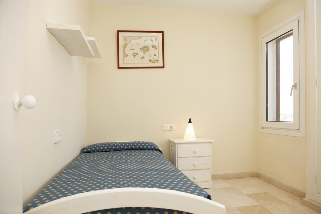 Alua Suites Las Rocas Cala D´Or エクステリア 写真